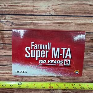 Ertl 2002 Farmall Super M-TA 100 Yr Centennial Edition Diecast Tractor 1902–2002